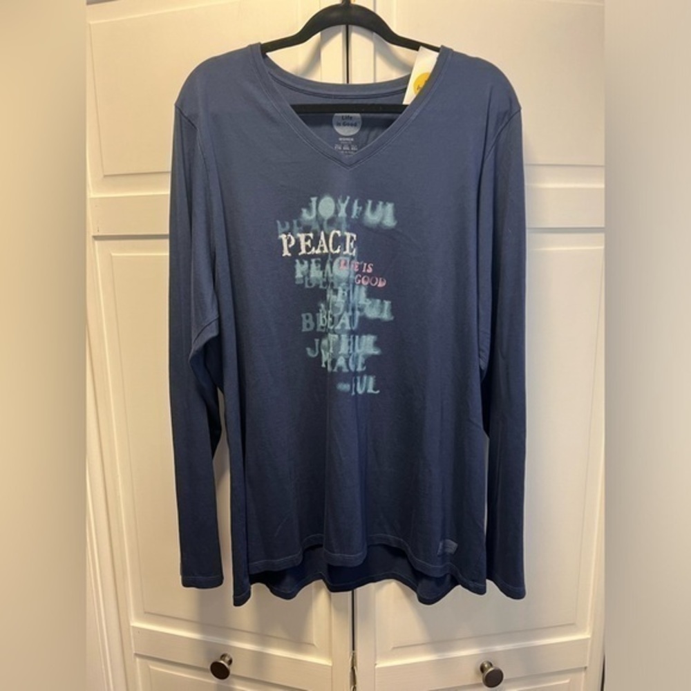 NWT Life Is Good Crusher Long Sleeve Tee Shirt Joyful, Peace, Beautiful …